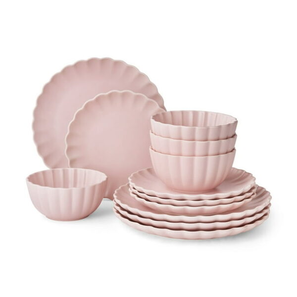 Member's Mark 12 Piece Scallop Dinnerware Set